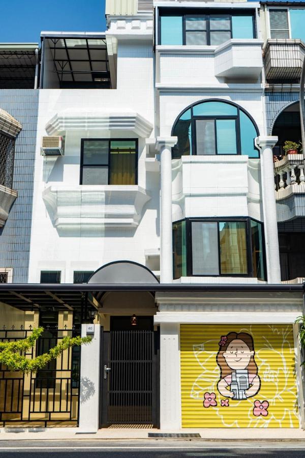Flower House Tainan Buitenkant foto